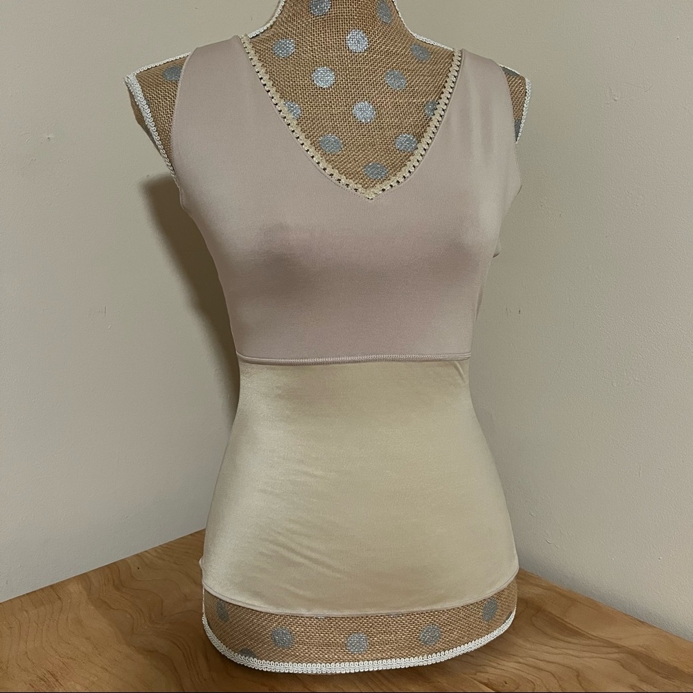 SPANX Beige Scallop-Trim V Neckline Camisole NWOT